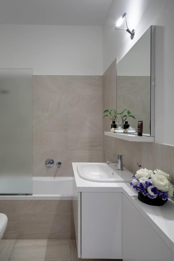 Contempora Apartments - Elvezia 8 - E22 밀라노 외부 사진